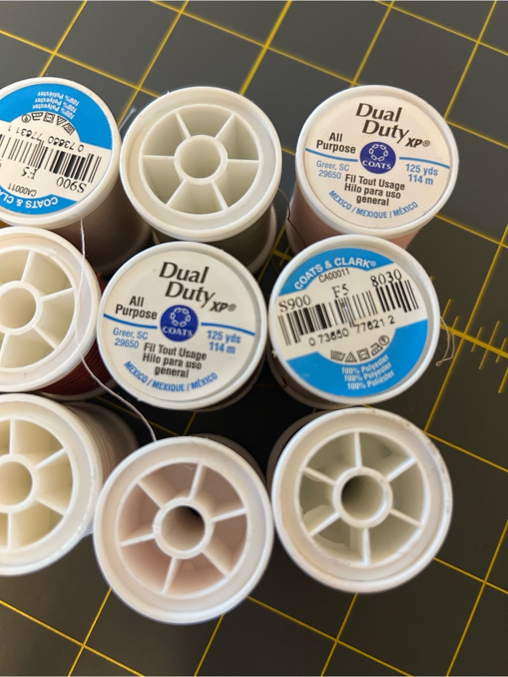 Assorted thread - Picture 6 of 6